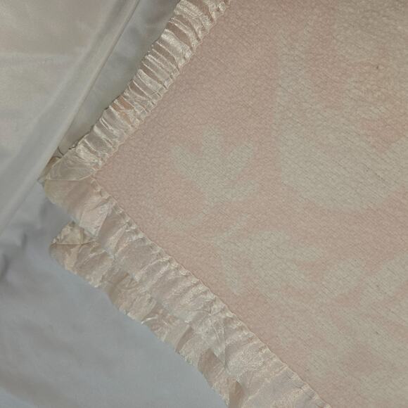 Vintage Reversible Pink Satin Edge Baby Blanket Floral Birds 42 x 28 Fleece - Picture 12 of 13